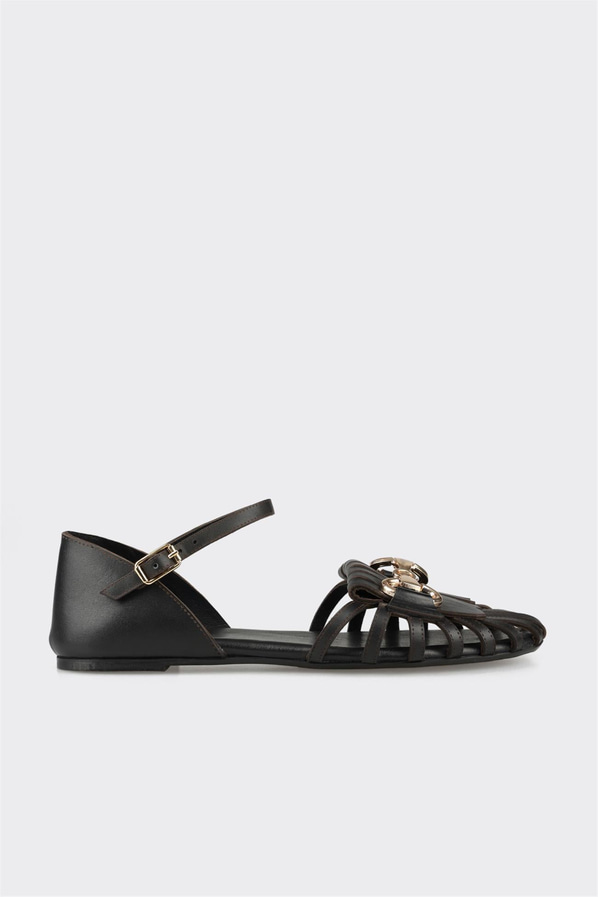 Siyah deri kadın düz sandalet, ofis stili için - Elle Shoes