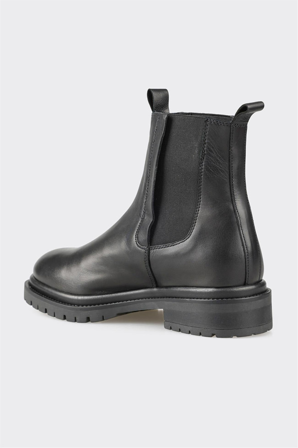 Siyah deri kadın bot, günlük kullanım için - Elle Shoes