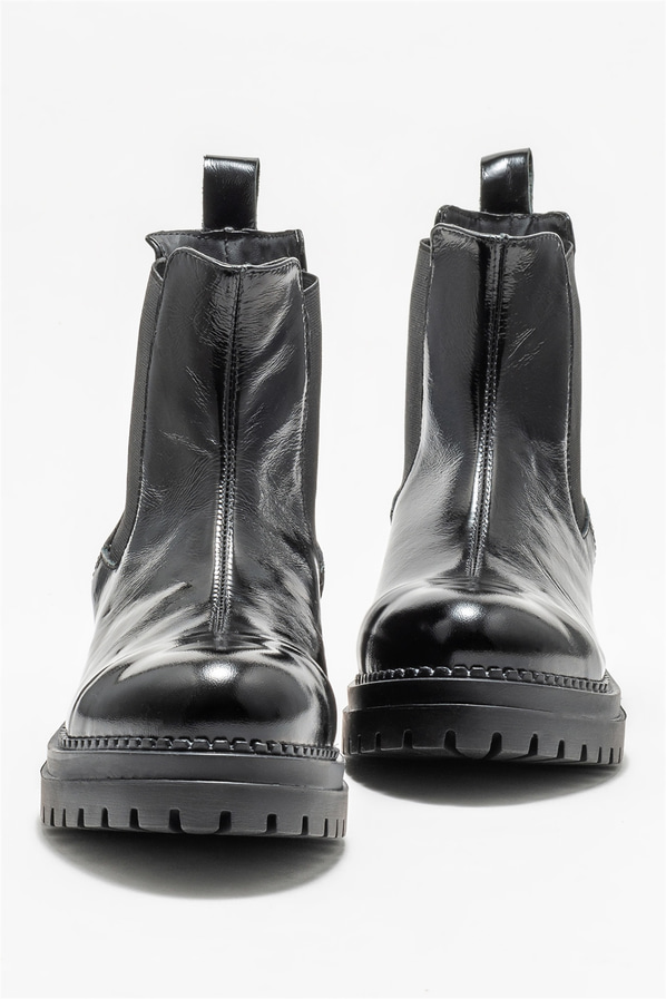 Siyah deri kadın bot, günlük kullanım için - Elle Shoes