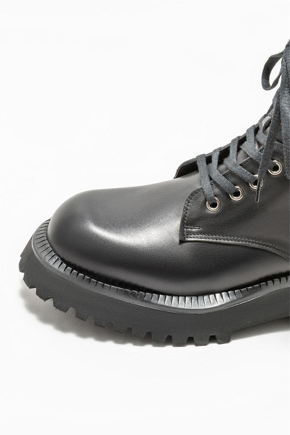 Siyah deri kadın günlük bot, günlük kullanım için - Elle Shoes