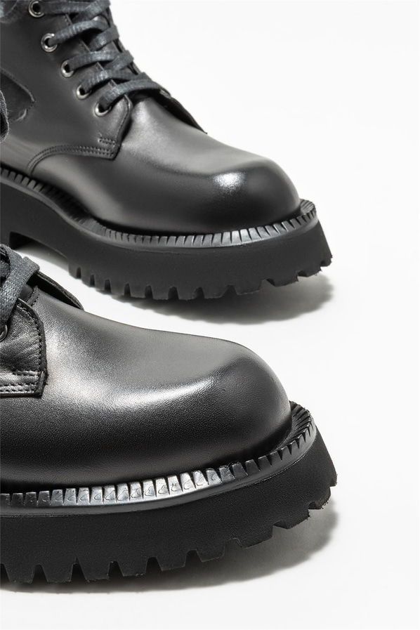 Siyah deri kadın günlük bot, günlük kullanım için - Elle Shoes