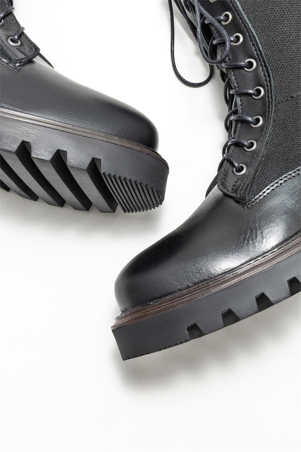 Siyah kahverengi deri simli kalın tabanlı kadın günlük bot, rahat kullanım için - Elle Shoes