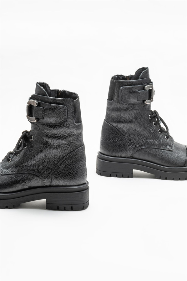 Siyah deri kadın günlük bot, günlük kullanım için - Elle Shoes