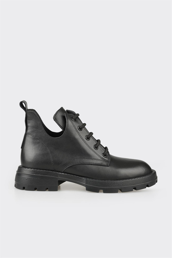 Siyah deri kalın tabanlı kadın bot, rahat kullanım için - Elle Shoes