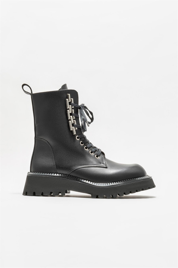 Siyah deri kadın günlük bot, günlük kullanım için - Elle Shoes