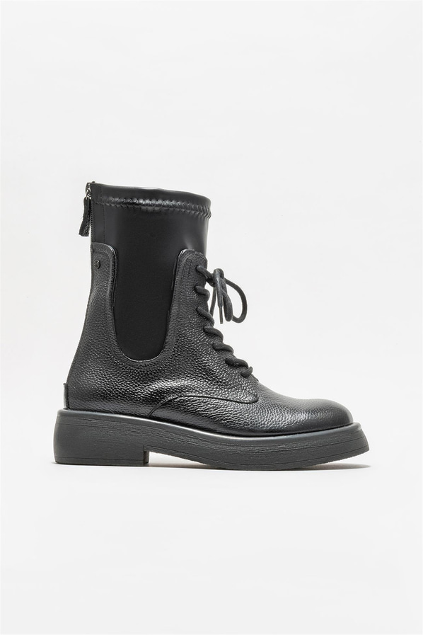Siyah deri kadın günlük bot, günlük kullanım için - Elle Shoes