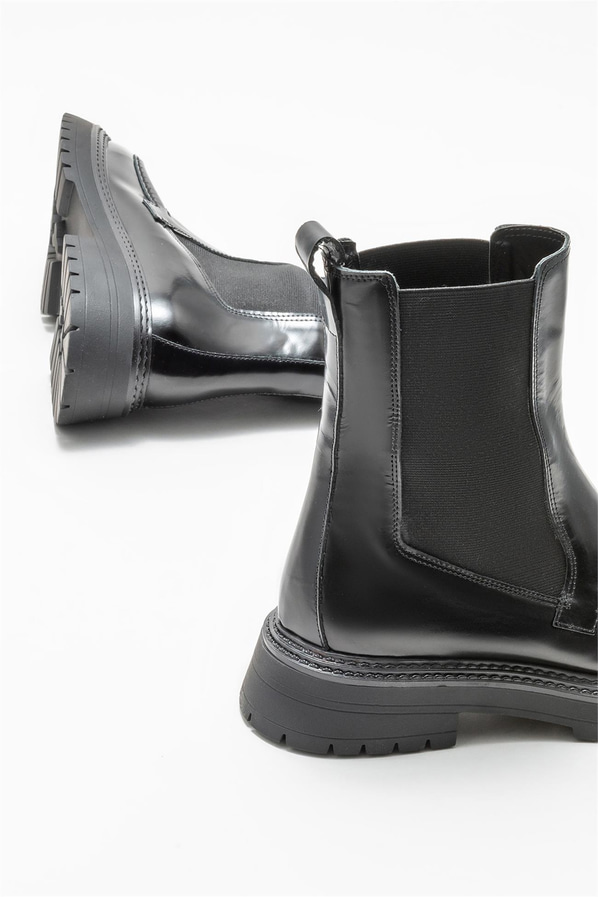 Siyah deri kadın chelsea bot, günlük kullanım için - Elle Shoes