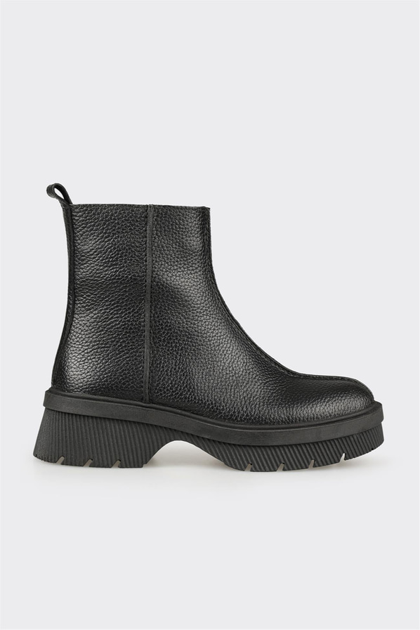 Siyah deri yumuşak dokulu kadın bot, günlük kullanım için - Elle Shoes
