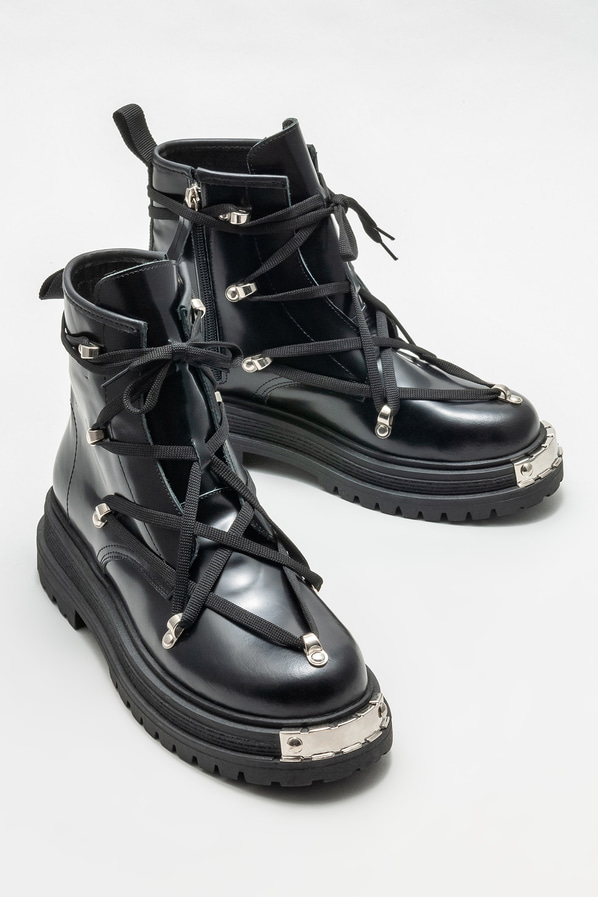 Siyah deri kadın bot, günlük kullanım için - Elle Shoes