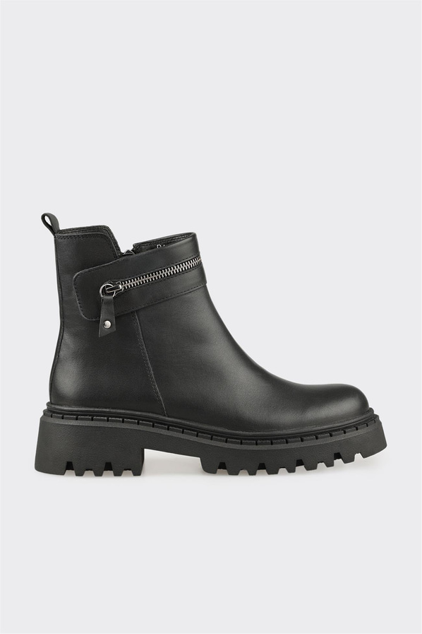 Siyah Deri Kadın Günlük Bot