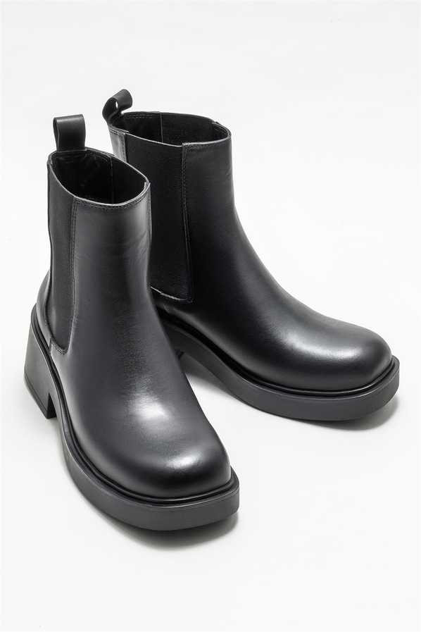 Siyah deri kadın bot, günlük kullanım için - Elle Shoes