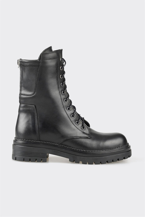 Siyah deri yan fermuarlı kadın günlük bot, rahat kullanım için - Elle Shoes
