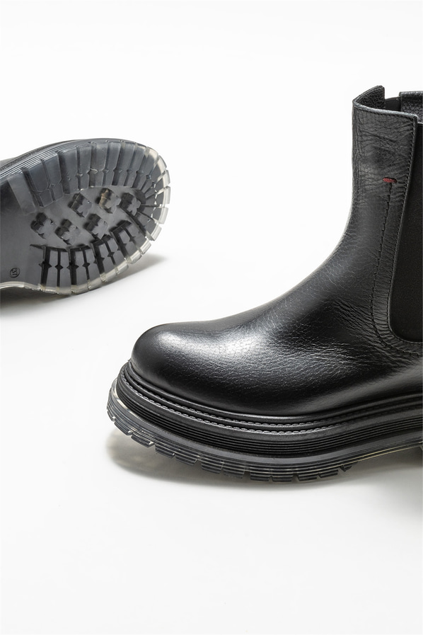 Siyah deri kadın bot, günlük kullanım için - Elle Shoes