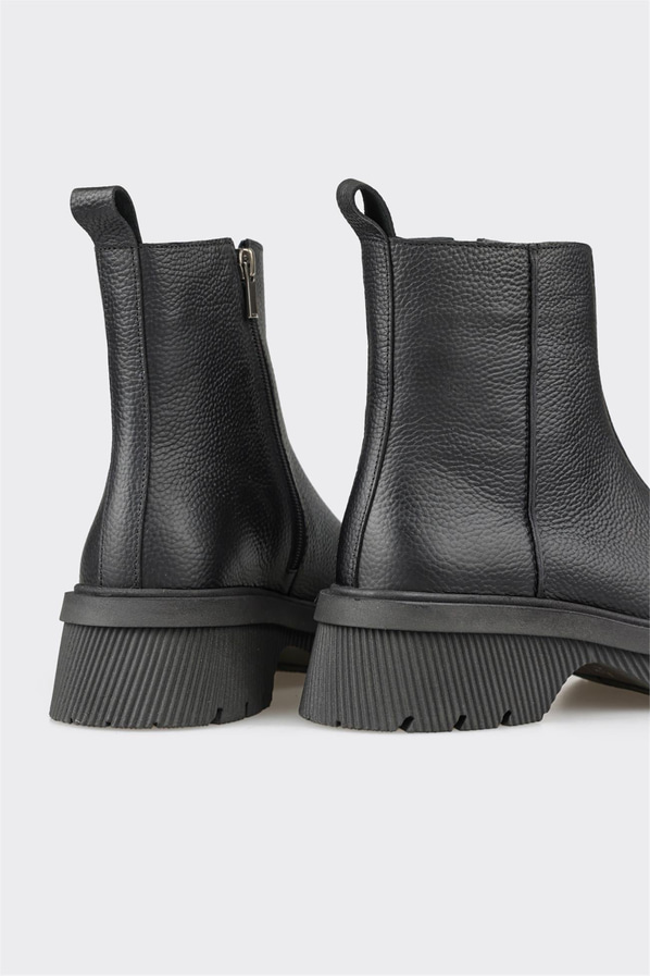 Siyah deri kadın bot, rahat kullanım için - Elle Shoes