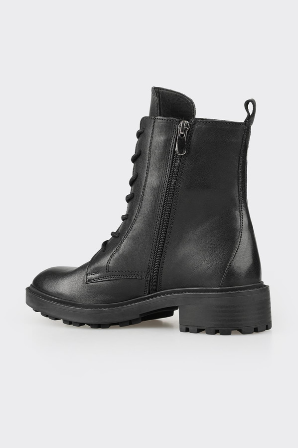 Siyah deri kadın günlük bot, günlük kullanım için - Elle Shoes