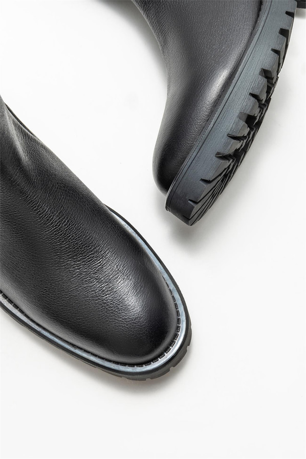 Siyah deri kadın chelsea bot, günlük kullanım için - Elle Shoes