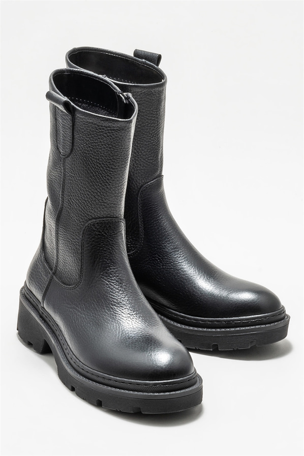 Siyah deri kadın bot, günlük kullanım için - Elle Shoes