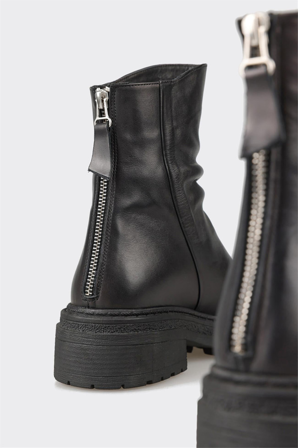 Siyah deri ve süet kalın tabanlı kadın bot, günlük kullanım için - Elle Shoes