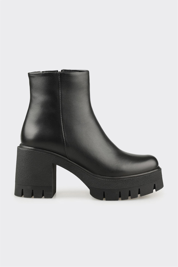 Siyah Deri Kadın Günlük Bot