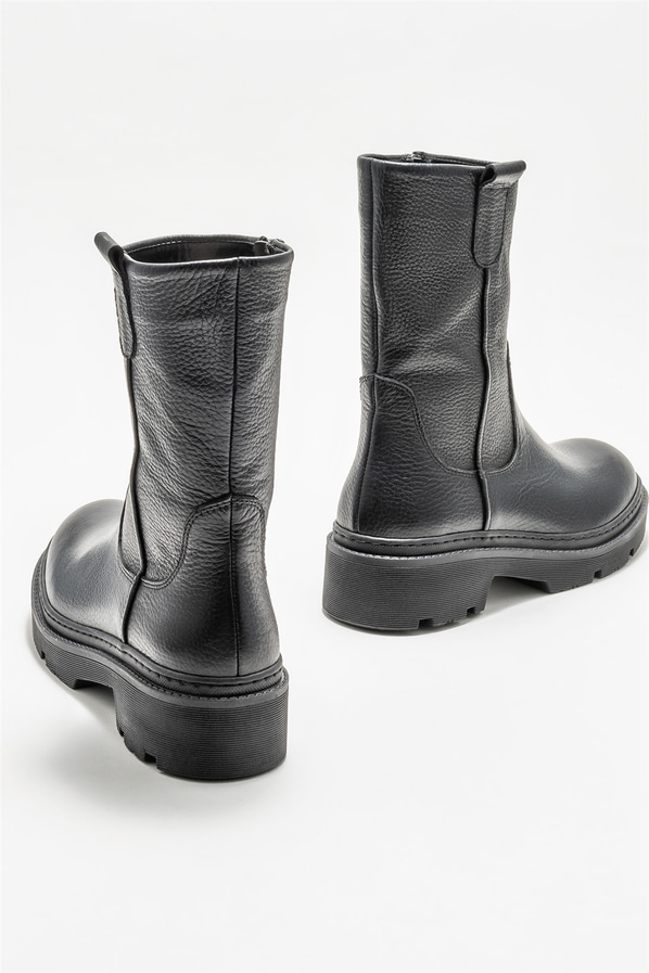 Siyah deri kadın bot, günlük kullanım için - Elle Shoes