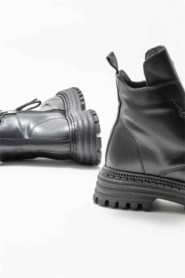 Siyah deri kadın günlük bot, günlük kullanım için - Elle Shoes