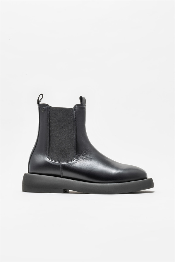 Siyah deri kadın bot, günlük kullanım için - Elle Shoes