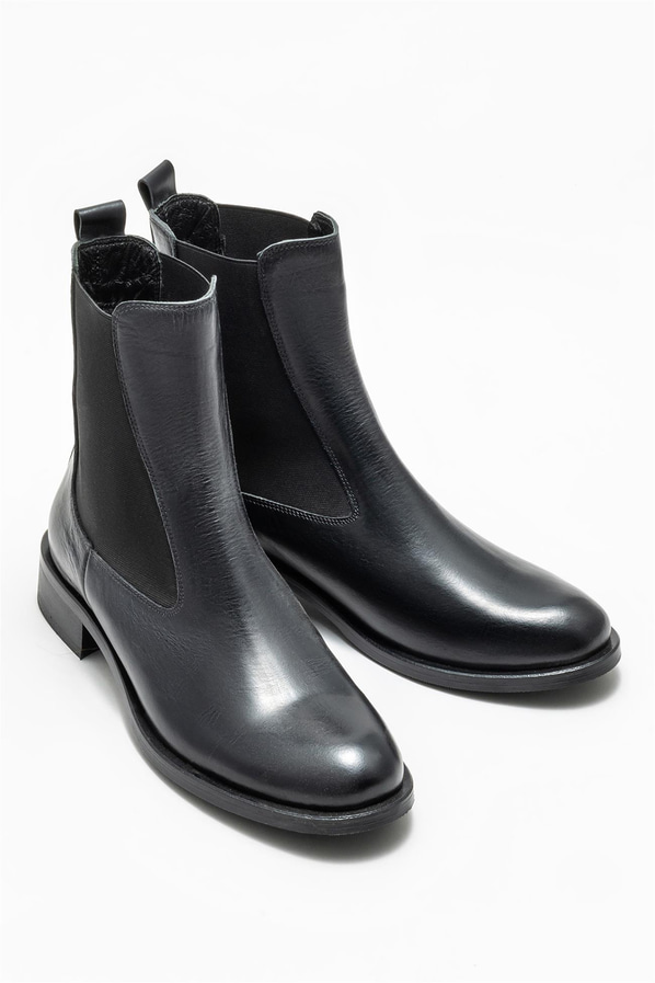 Siyah deri kadın chelsea bot, günlük kullanım için - Elle Shoes