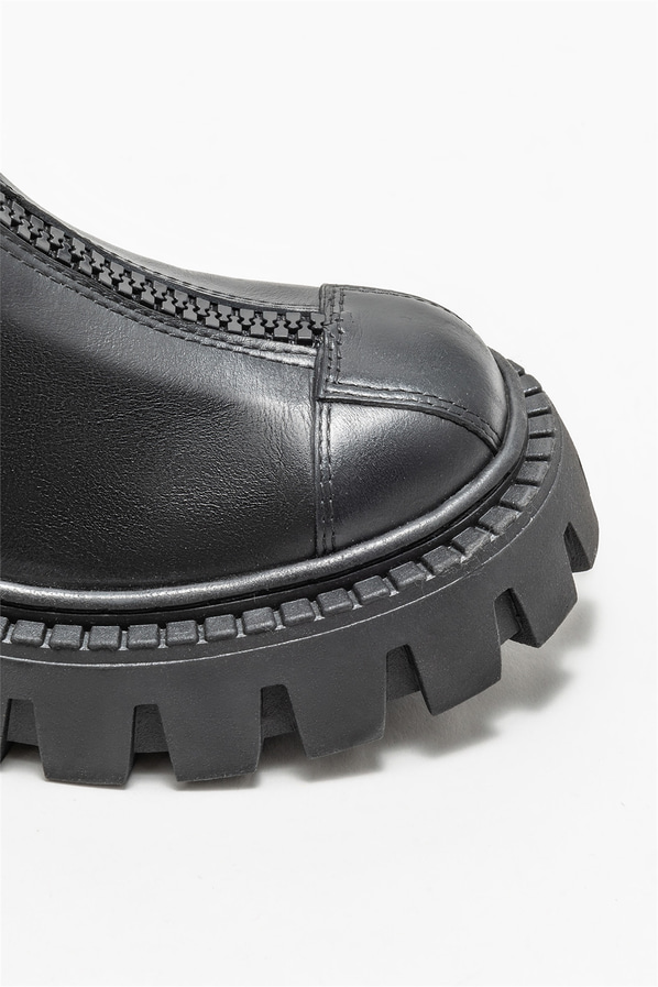 Siyah deri kadın bot, günlük kullanım için - Elle Shoes