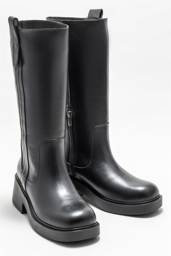 Siyah deri kadın bot, günlük kullanım için - Elle Shoes