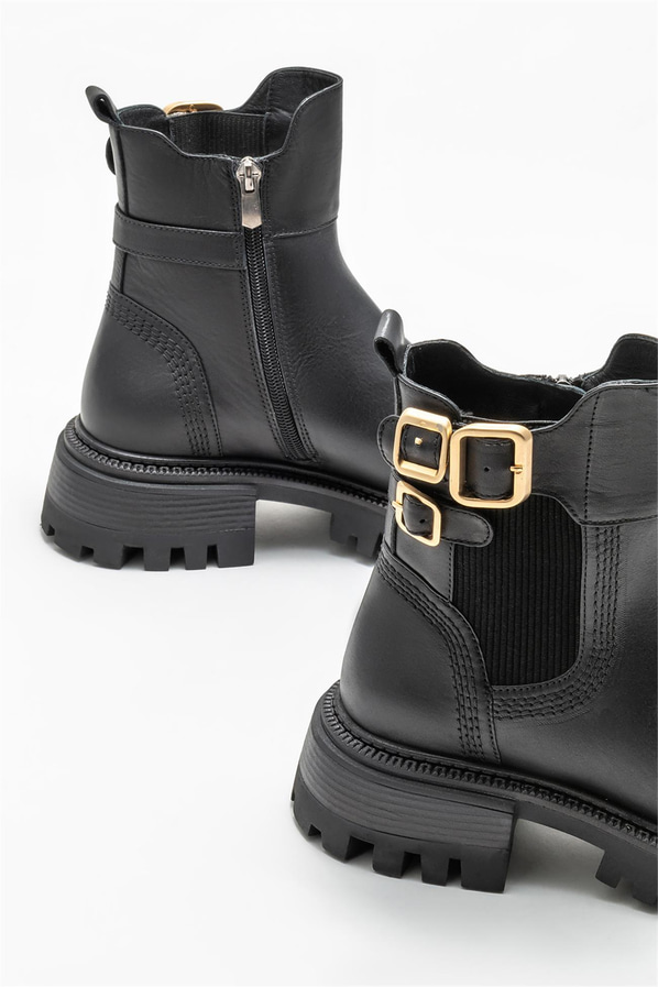 Siyah deri kadın bot, günlük kullanım için - Elle Shoes