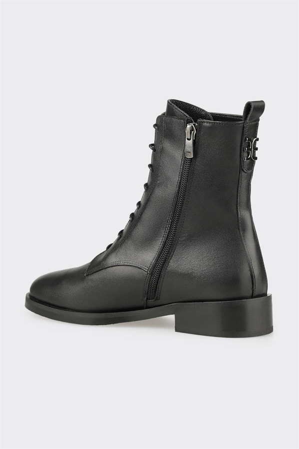 Siyah Deri Kadın Günlük Bot