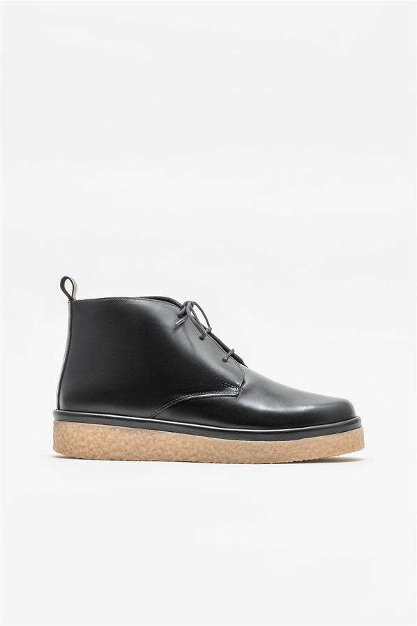 Siyah deri kadın bot, günlük kullanım için - Elle Shoes