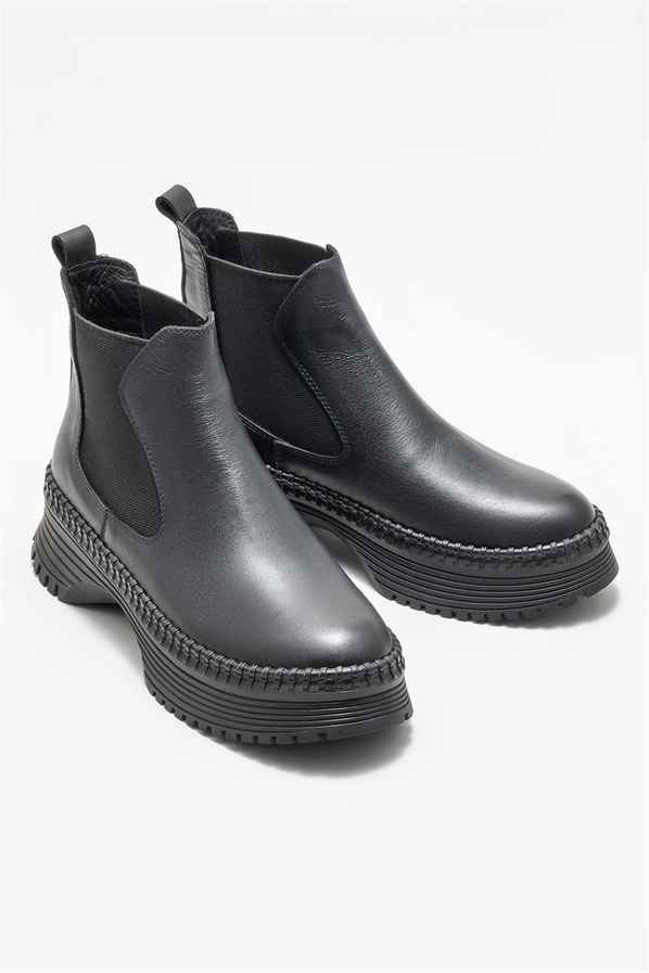 Siyah Deri Kadın Günlük Bot