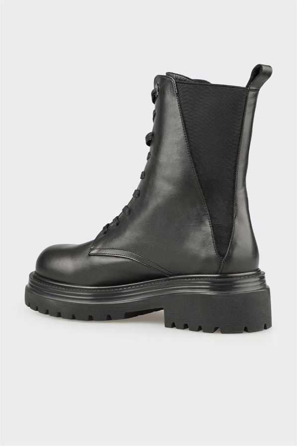 Siyah Deri Kadın Günlük Bot