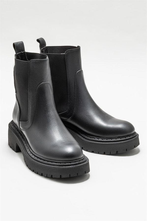 Siyah deri kadın bot, günlük kullanım için - Elle Shoes