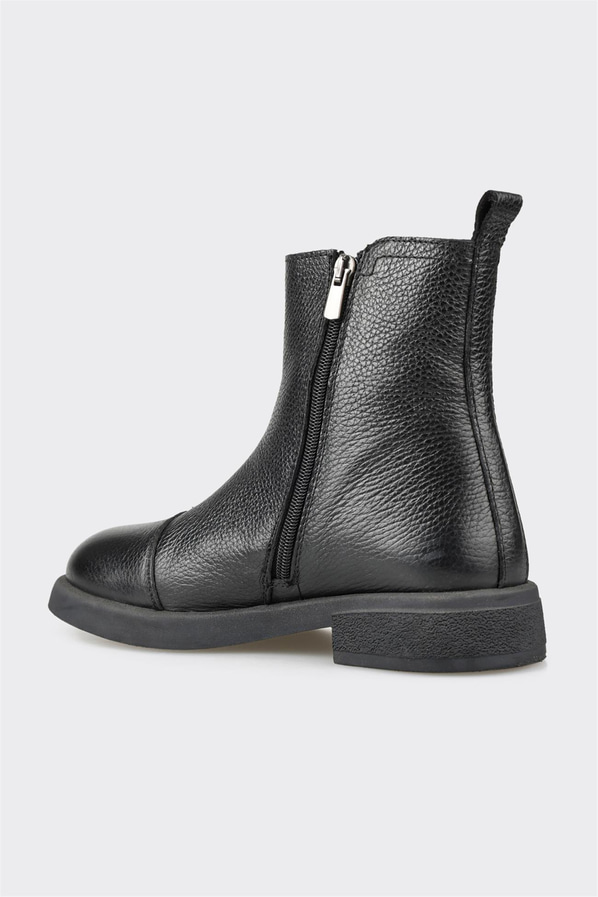 Siyah deri kalın tabanlı kadın bot, günlük kullanım için - Elle Shoes