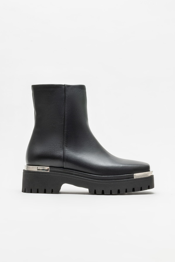 Siyah deri düz kadın bot, günlük kullanım için - Elle Shoes