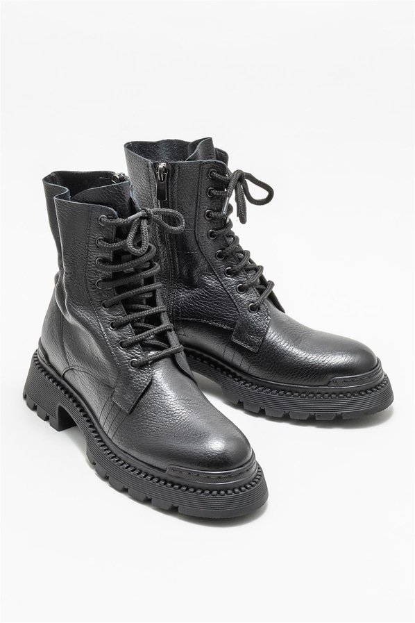 Siyah deri düz kadın bot, günlük kullanım için - Elle Shoes