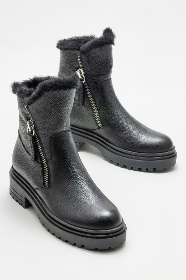 Siyah deri düz kadın bot, günlük kullanım için - Elle Shoes