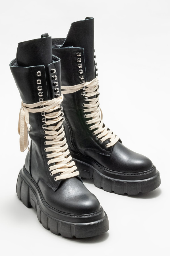 Siyah deri düz kadın bot, günlük kullanım için - Elle Shoes