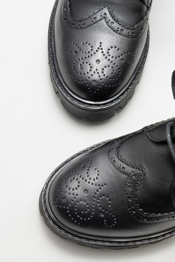 Siyah deri düz kadın bot, günlük kullanım için - Elle Shoes