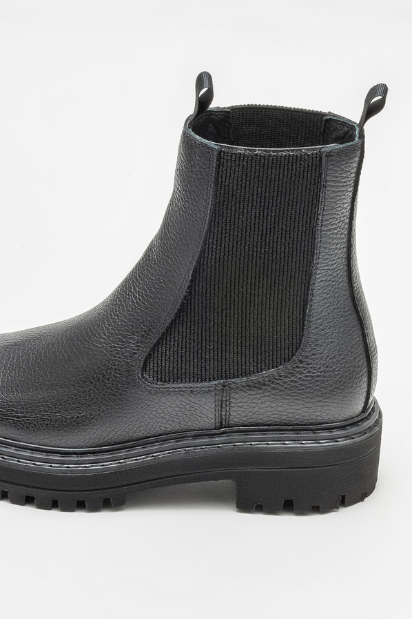 Siyah deri düz kadın bot, günlük kullanım için - Elle Shoes