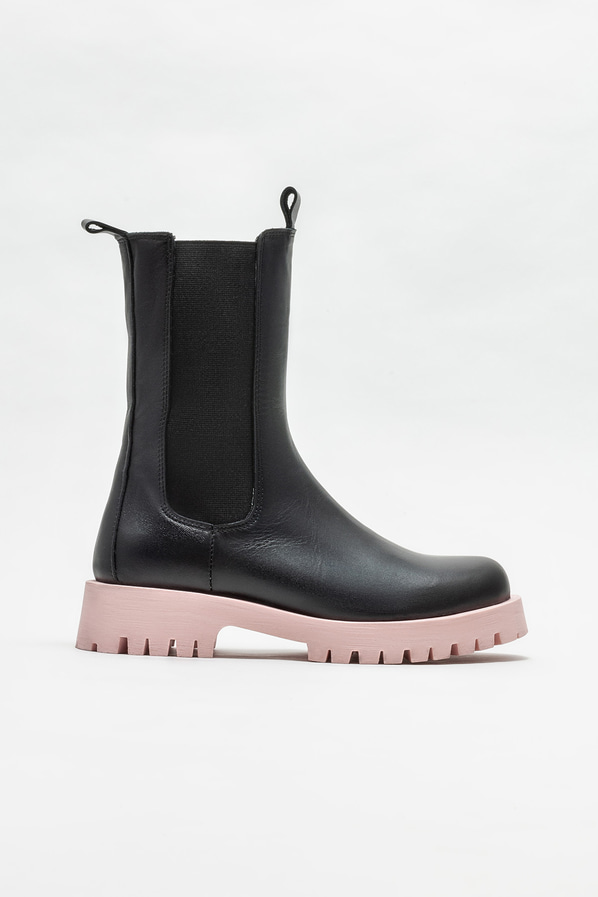 Siyah deri düz kadın bot, günlük kullanım için - Elle Shoes