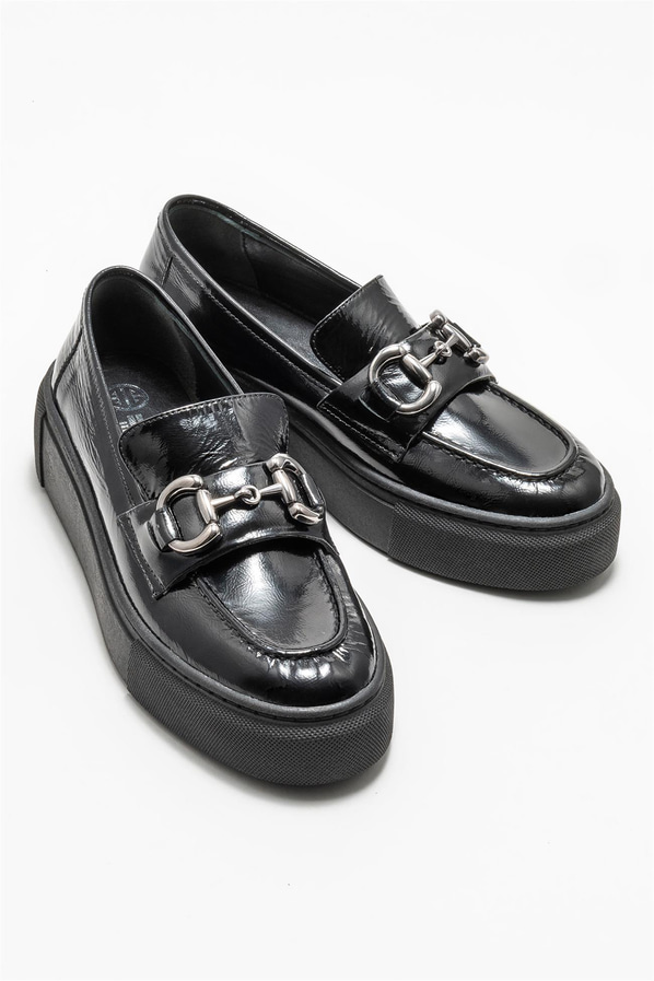 Siyah deri kadın loafer, günlük kullanım için - Elle Shoes