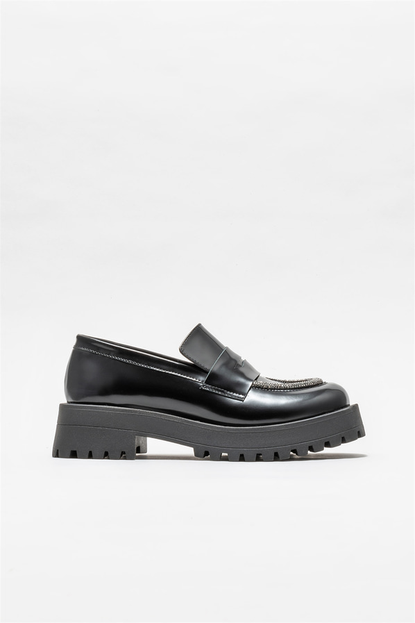Siyah deri kadın loafer, günlük kullanım için - Elle Shoes