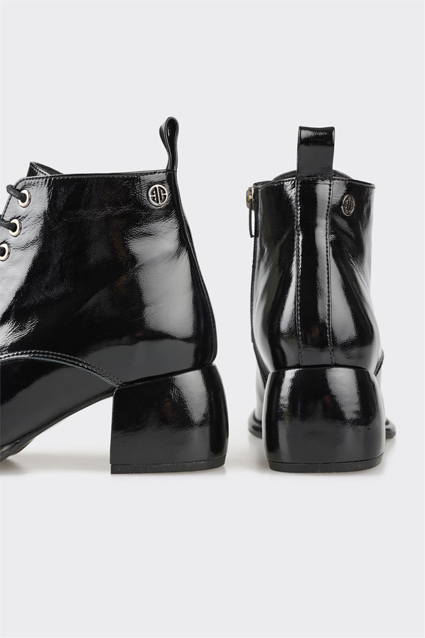 Siyah deri kadın bot, klasik stil için - Elle Shoes