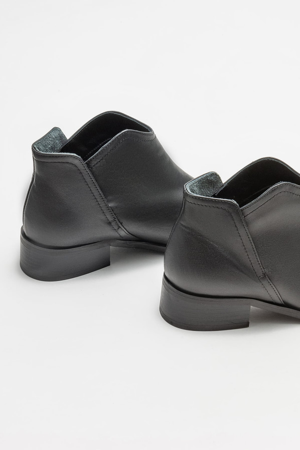 Siyah deri kadın bot, klasik stil için - Elle Shoes