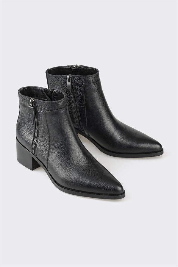 Siyah deri kadın bot, rahat kullanım için - Elle Shoes