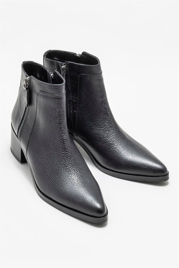 Siyah deri kadın bot, rahat kullanım için - Elle Shoes