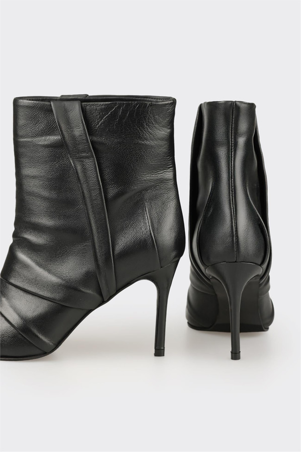 Siyah deri kadın klasik bot, ofis stili için - Elle Shoes